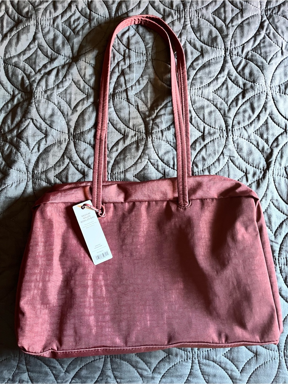 BAGGU MEDIUM BOWLER BAG in MAHOGANY